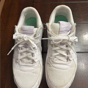 Nike Women's White and Lavender Sneakers